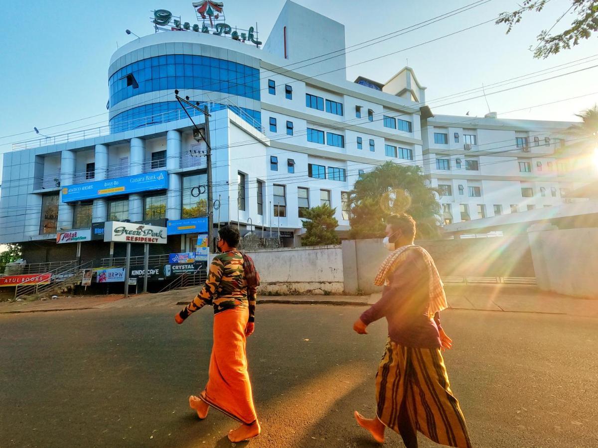 Hotel Green Park Residency Kannur Exterior foto